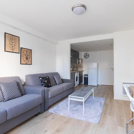 Home Suite Home Orfila Saint Fargeau Paris Eksteriør bilde